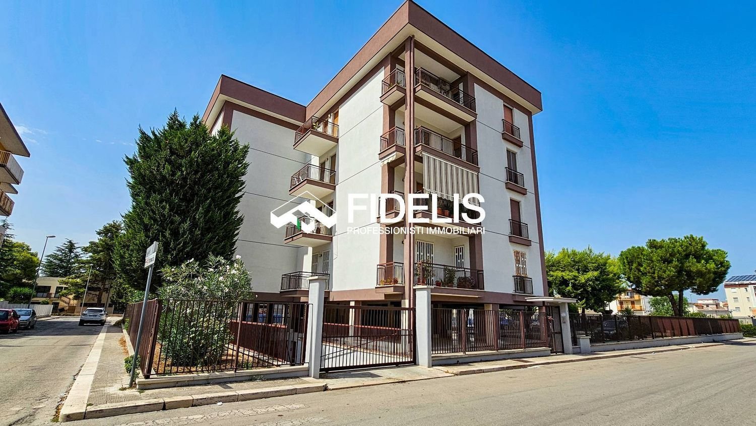 5 غرف نوم شقة في Andria, Italy رقم 318662