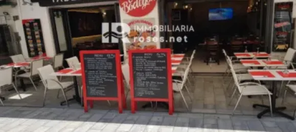 291m² Commercial property in Roses, Spain No. 145343 10