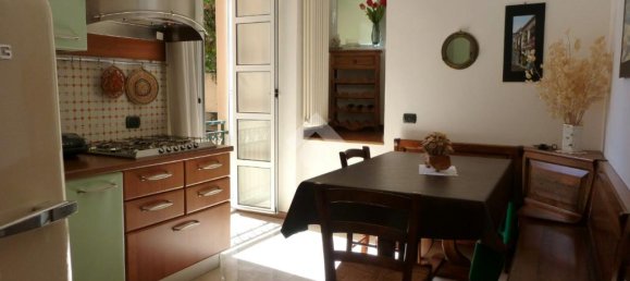2 Schlafzimmer Wohnung in Chiavari, Italy, Nr. 353041 9