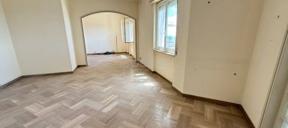 Ático de 8 habitaciónes en Syracuse, Italy No. 290136 4