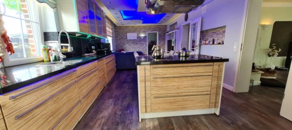 Villa de 8 habitaciónes en Delmenhorst, Germany No. 251502 13