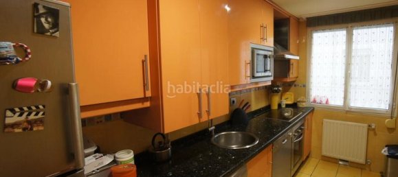 2 Schlafzimmer Doppelhaus in Oviedo, Spain, Nr. 68758 3