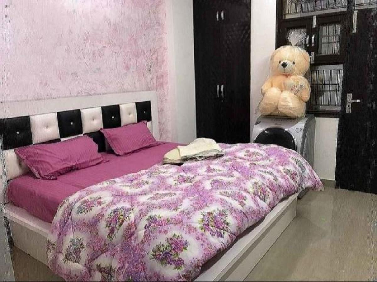 2 Schlafzimmer Haus in Noida, India, Nr. 42281