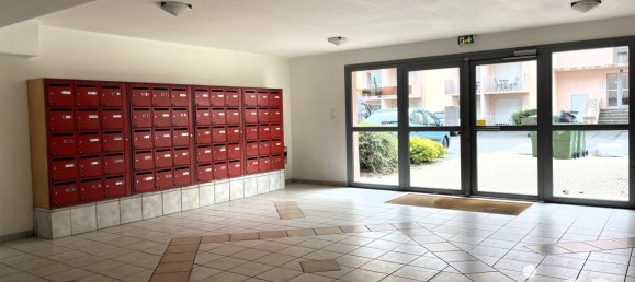 1 bedroom Apartment in Olivet, France No. 271228 9