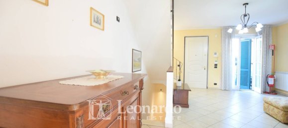 Дом с 7 спальнями в Виареджо, Италия № 347482 5