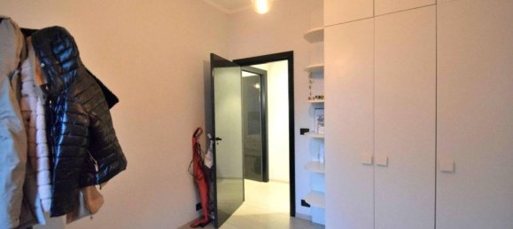 4-Zimmer Wohnung in Genoa, Italy, Nr. 27712 15