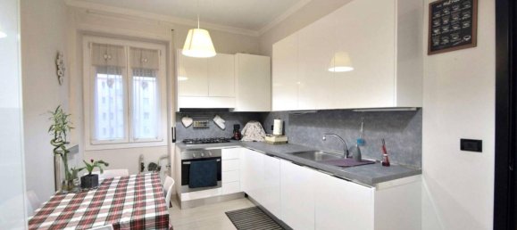 4-Zimmer Wohnung in Genoa, Italy, Nr. 27712 6