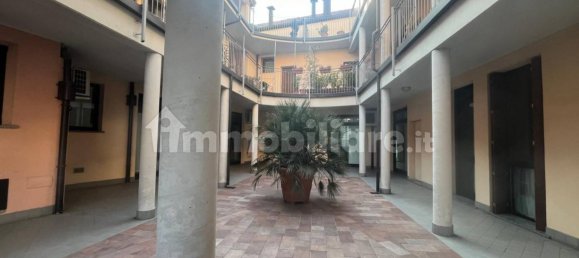Apartamento de 2 dormitorios en Muggiò, Italy No. 180973 13