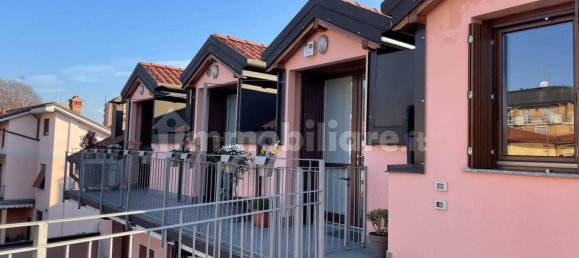 Apartamento de 2 dormitorios en Muggiò, Italy No. 180973 10