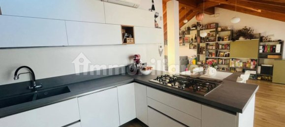 Apartamento de 2 dormitorios en Muggiò, Italy No. 180973 15