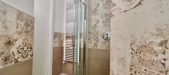 3 bedrooms Apartment in Bologna, Italy No. 373848 12