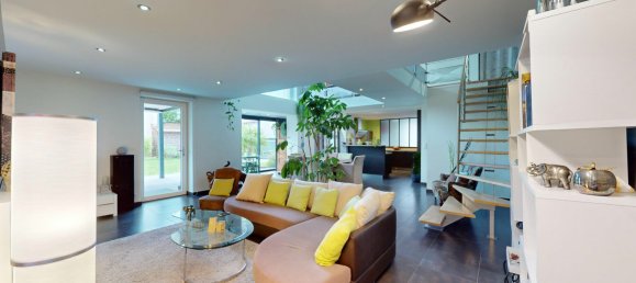 5 bedrooms House in Orleans, France No. 40389 5