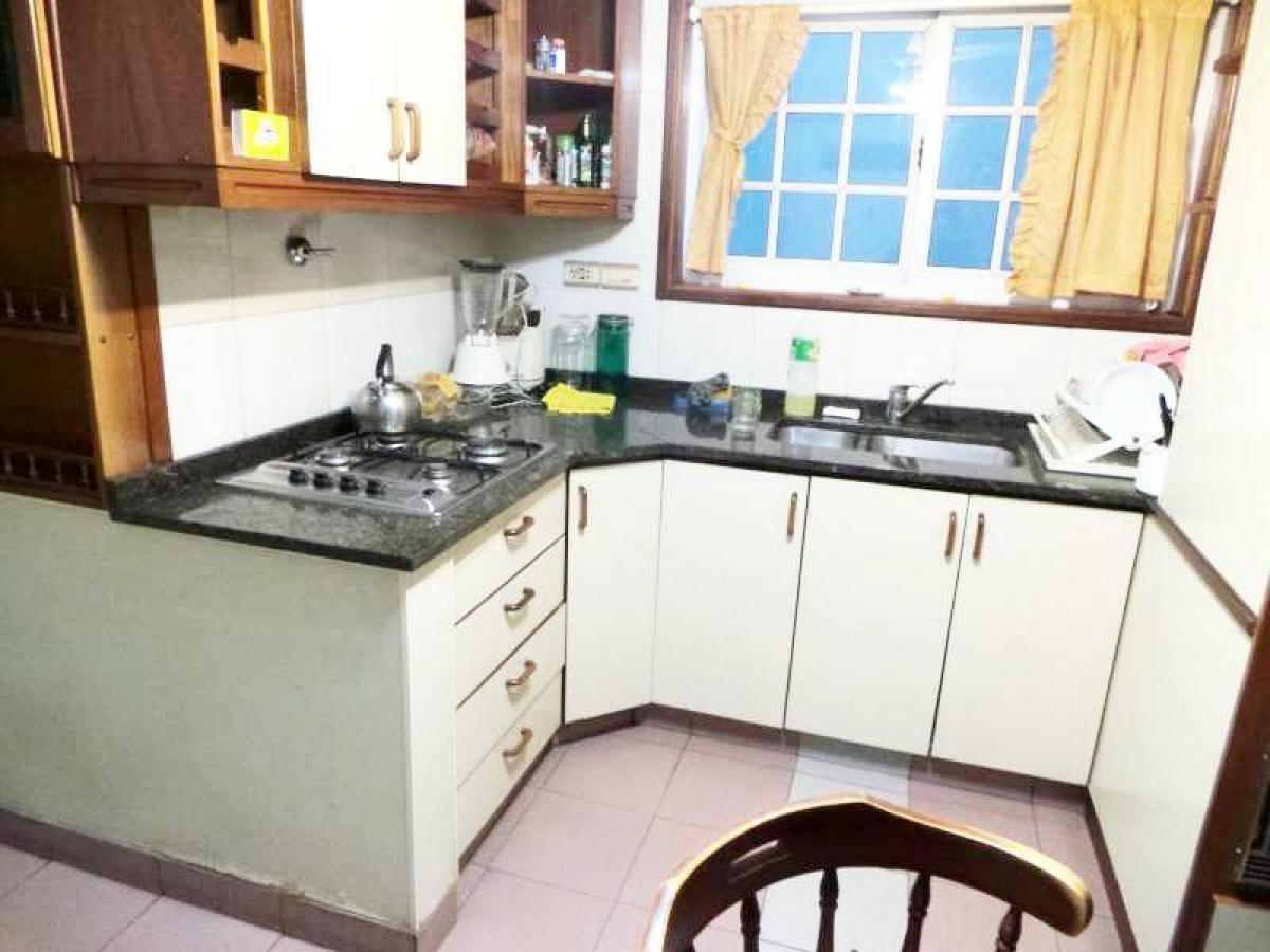 3 bedrooms Apartment in Buenos Aires, Argentina No. 101270