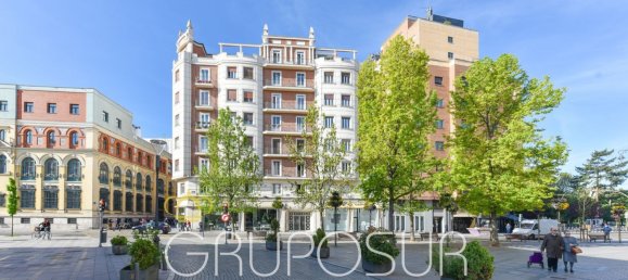 Apartamento de 4 dormitorios en Valladolid, Spain No. 96177 3