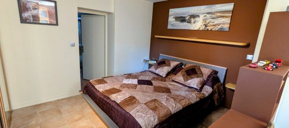 6 bedrooms Villa in Pluvigner, France No. 288964 13