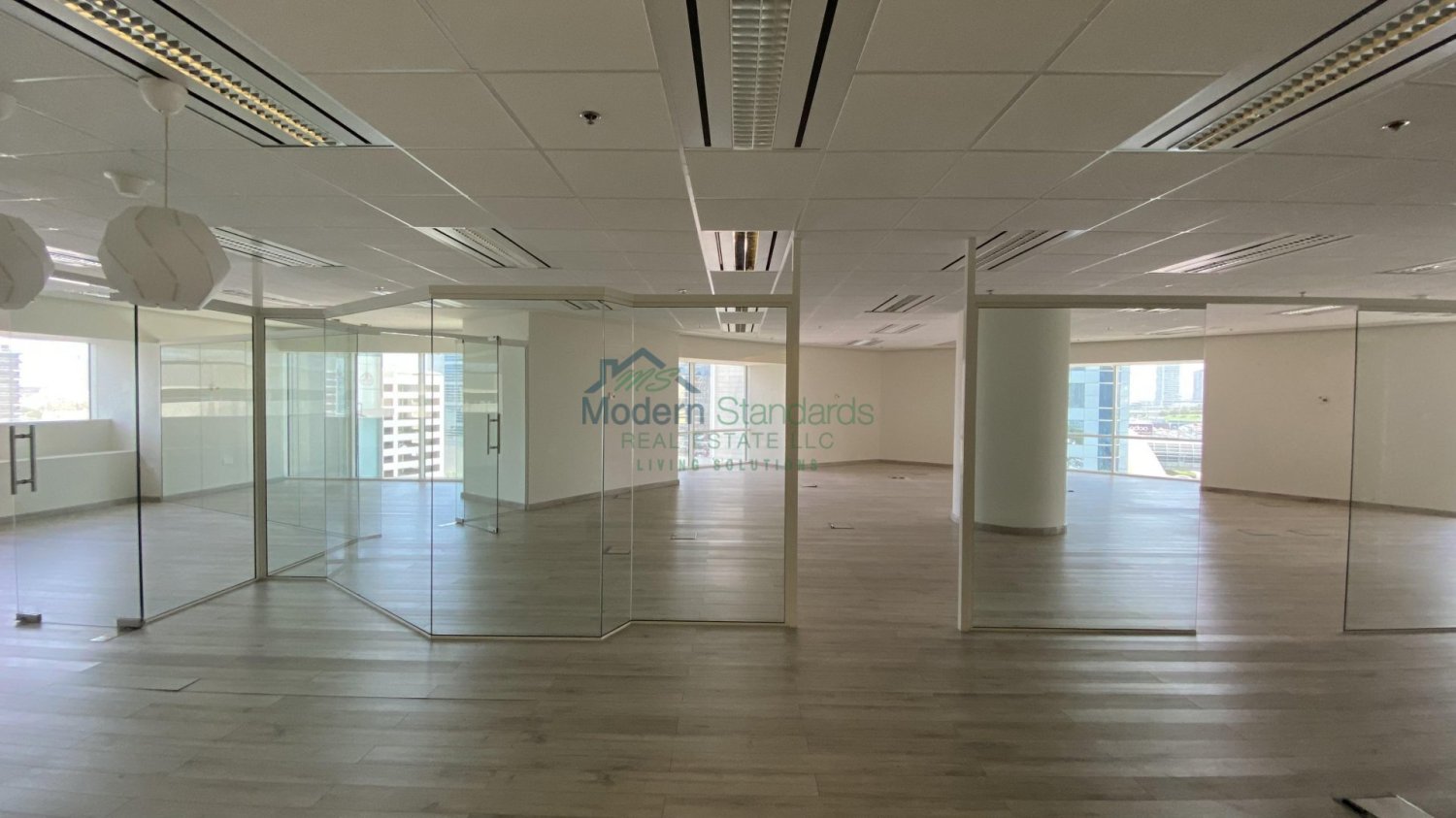 2270m² Office in Sheikh Zayed Road, UAE No. 9448