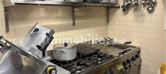 5 rooms Commercial property in Venice, Italy No. 61608 3