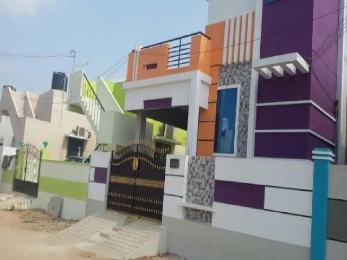 2 bedrooms House in Raipur, India No. 10702
