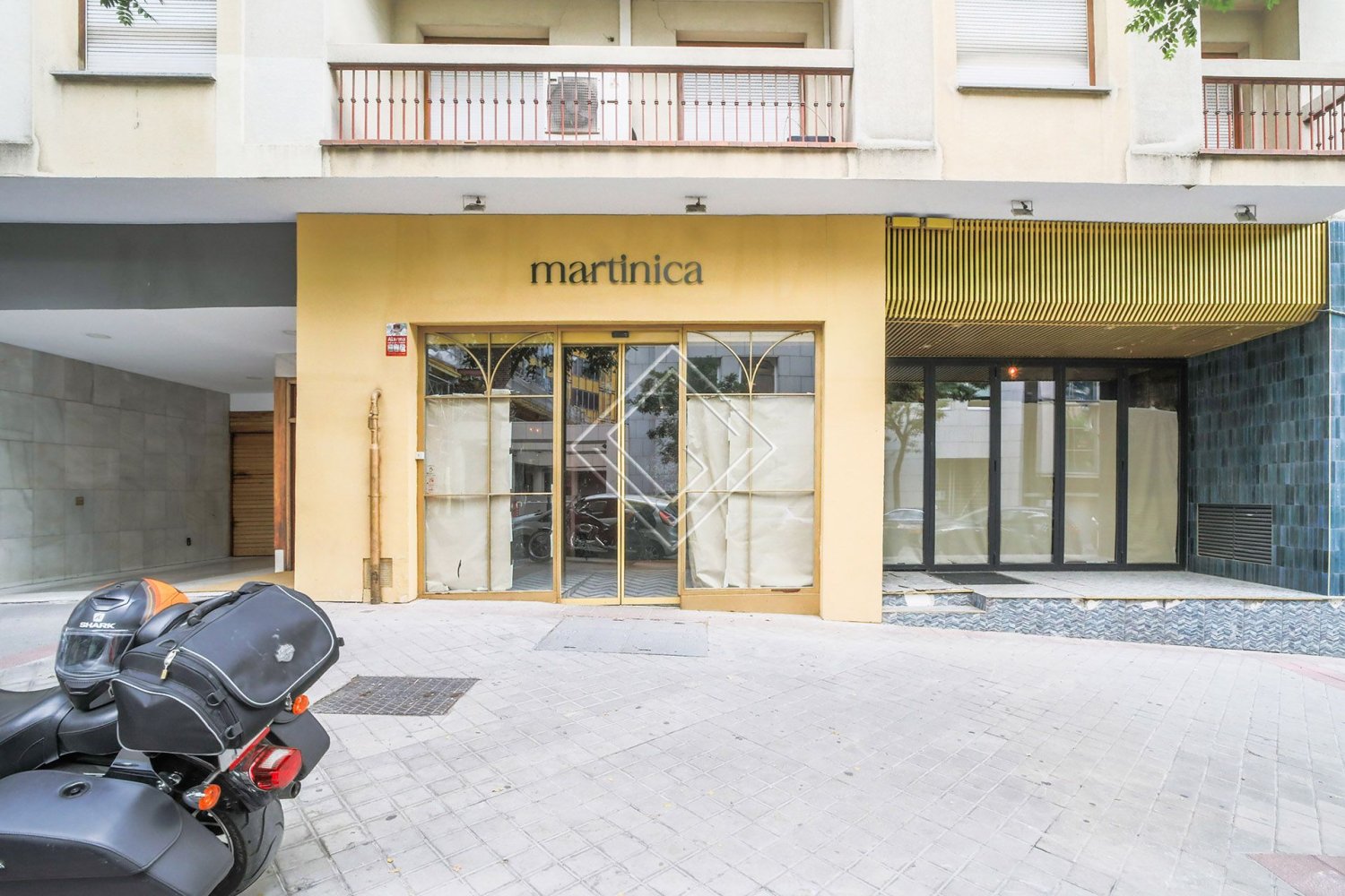 530m² Commercial property in Madrid, Spain No. 29332