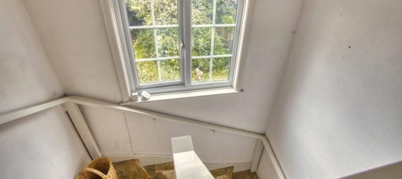 4 bedrooms House in Taunton, United Kingdom No. 13610 13