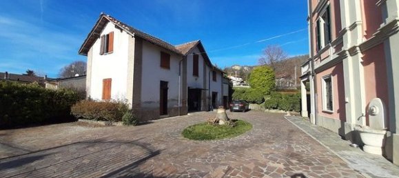 16 rooms Villa in Godiasco Salice Terme, Italy No. 118159 3