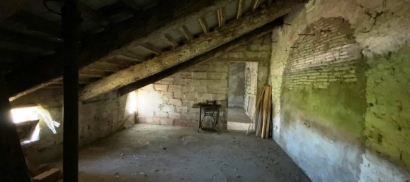 113m² Warehouse in Padua, Italy No. 88726 2