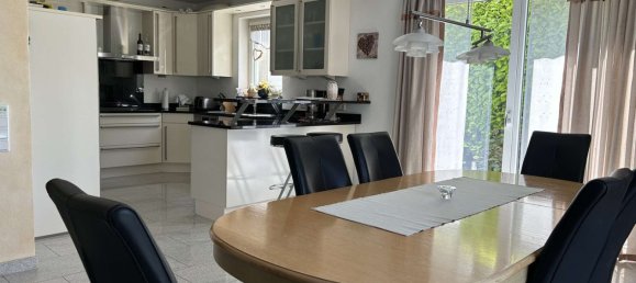 Casa de 4 dormitorios en Unna, Germany No. 355832 3