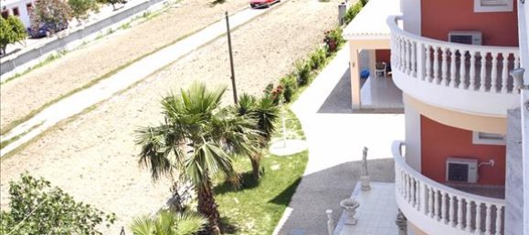 1600 m² adosado en venta en Zakynthos, Ionian Islands, Peloponnese, Western Greece and the Ionian, Greece № 7249 3