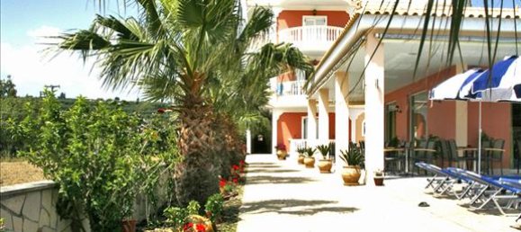 1600 m² adosado en venta en Zakynthos, Ionian Islands, Peloponnese, Western Greece and the Ionian, Greece № 7249 4