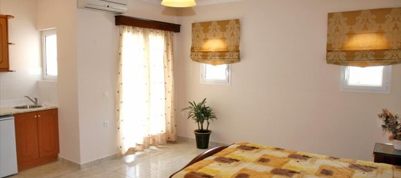 1600 m² adosado en venta en Zakynthos, Ionian Islands, Peloponnese, Western Greece and the Ionian, Greece № 7249 17