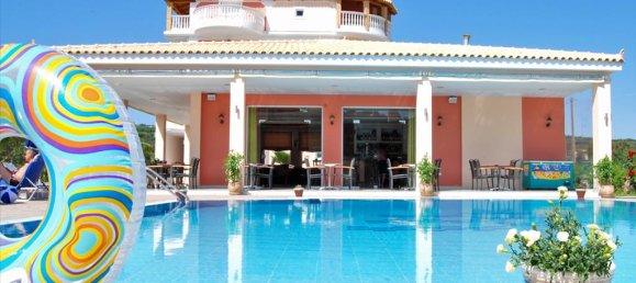 1600 m² adosado en venta en Zakynthos, Ionian Islands, Peloponnese, Western Greece and the Ionian, Greece № 7249 10