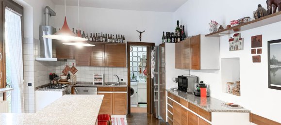 6 bedrooms Villa in Samarate, Italy No. 166905 38