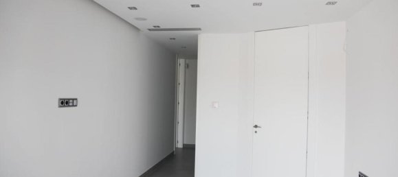 3 Schlafzimmer Wohnung in Benidorm, Spain, Nr. 2561 11