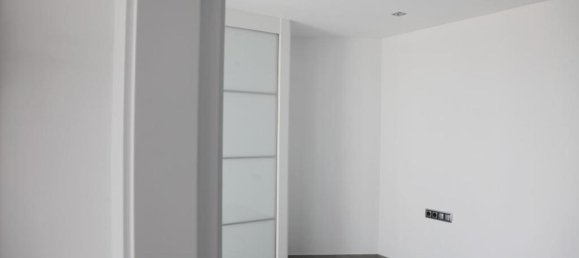 3 Schlafzimmer Wohnung in Benidorm, Spain, Nr. 2561 9