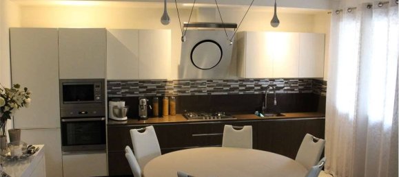 Villa T4 em Porcari, Italy N.º 175062 5