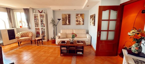 3 غرف نوم بانتهاوس في Marbella, Spain رقم 136748 8