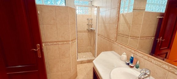 3 غرف نوم بانتهاوس في Marbella, Spain رقم 136748 19