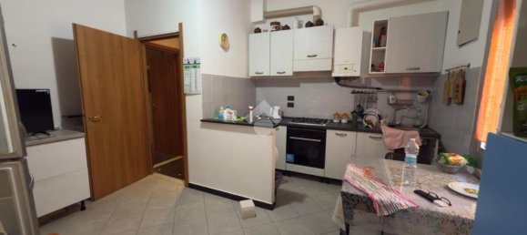 Квартира с 3 комнатами в Генуя, Италия № 14589 9