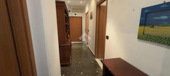 Квартира с 3 комнатами в Генуя, Италия № 14589 6