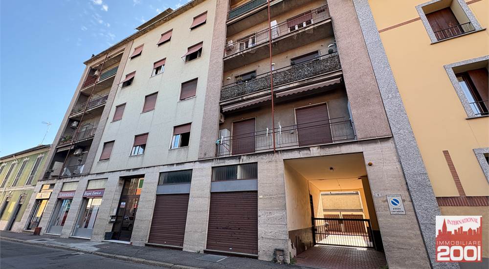 2 غرف نوم شقة في Busto Arsizio, Italy رقم 307947