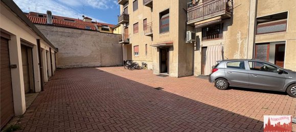 2 غرف نوم شقة في Busto Arsizio, Italy رقم 307947 35