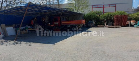 5 rooms Warehouse in Spoleto, Italy No. 46123 7