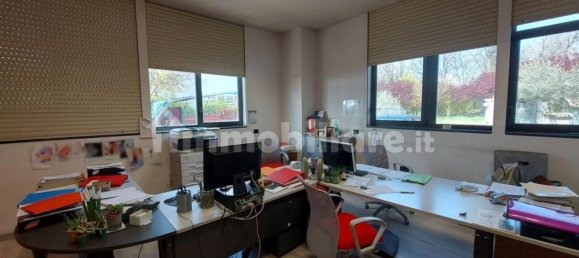 5 rooms Warehouse in Spoleto, Italy No. 46123 10