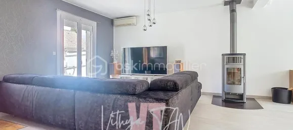 4 bedrooms House in Les Chapelles-Bourbon, France No. 352613 6