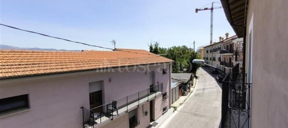 9 bedrooms House in L'Aquila, Italy No. 315527 9