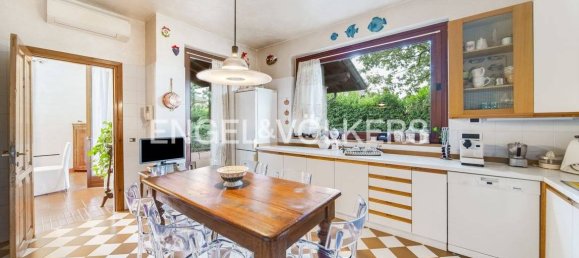 5 Schlafzimmer Villa in Parabiago, Italy, Nr. 139058 8