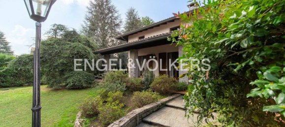 5 Schlafzimmer Villa in Parabiago, Italy, Nr. 139058 41
