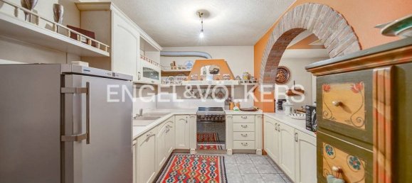 5 Schlafzimmer Villa in Parabiago, Italy, Nr. 139058 37