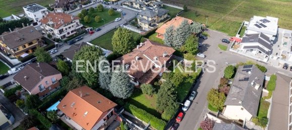 5 Schlafzimmer Villa in Parabiago, Italy, Nr. 139058 47