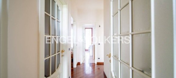 5 Schlafzimmer Villa in Parabiago, Italy, Nr. 139058 32